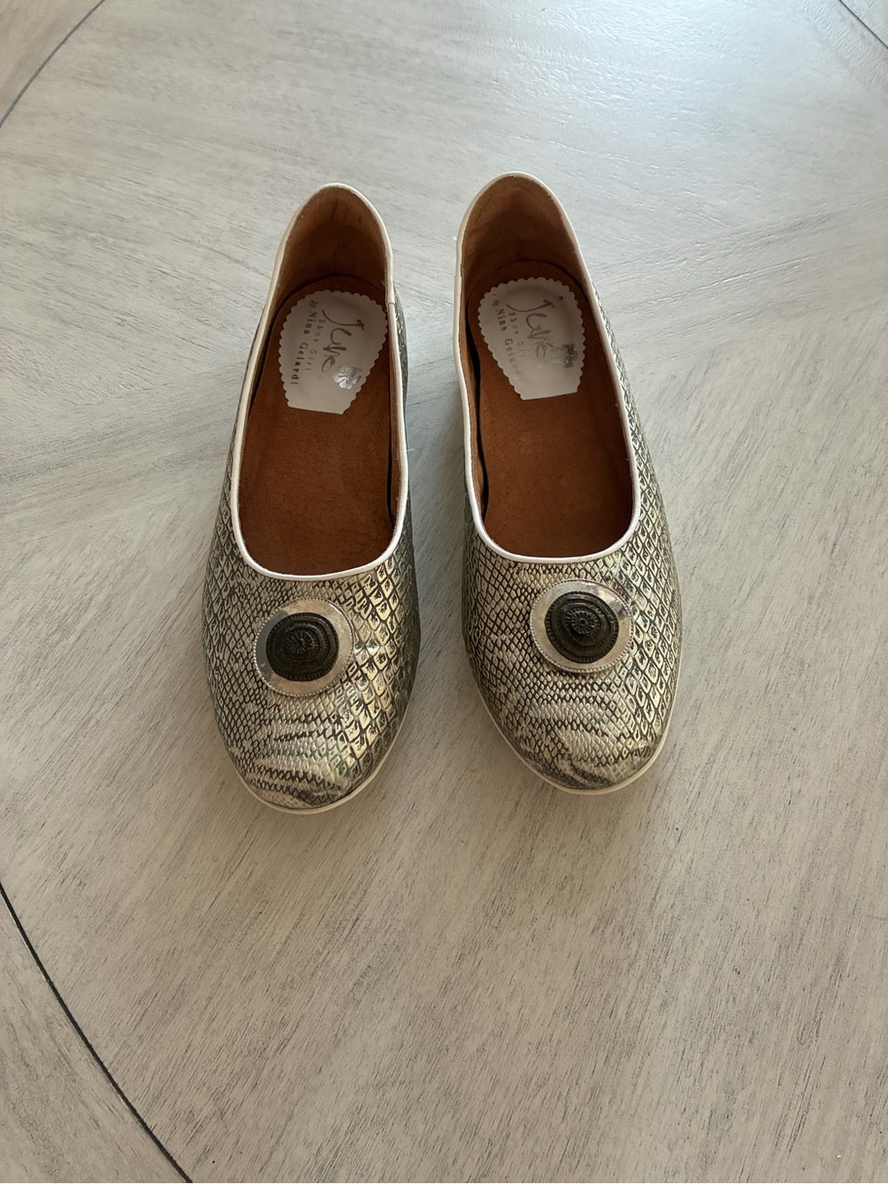 Juno Shoe Girl by Nina Geraldi Beige Snakeprint Golf/ Street Loafer Shoes sx 9